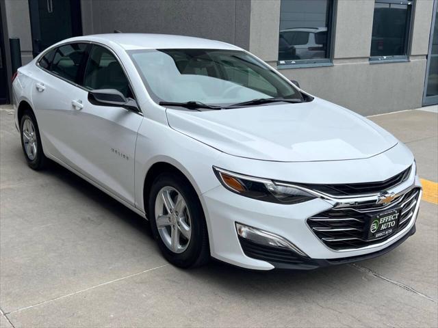 used 2024 Chevrolet Malibu car, priced at $15,950