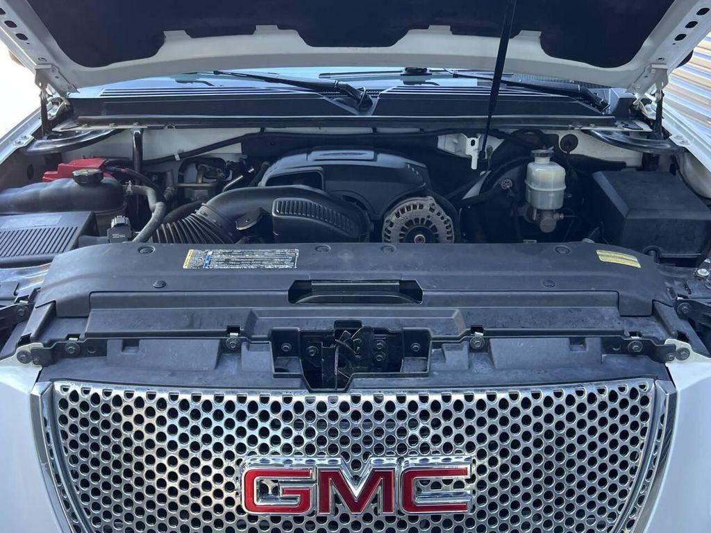 used 2011 GMC Yukon car, priced at $11,950