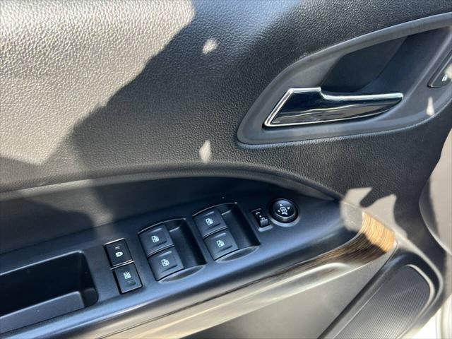 used 2019 GMC Canyon car, priced at $25,950