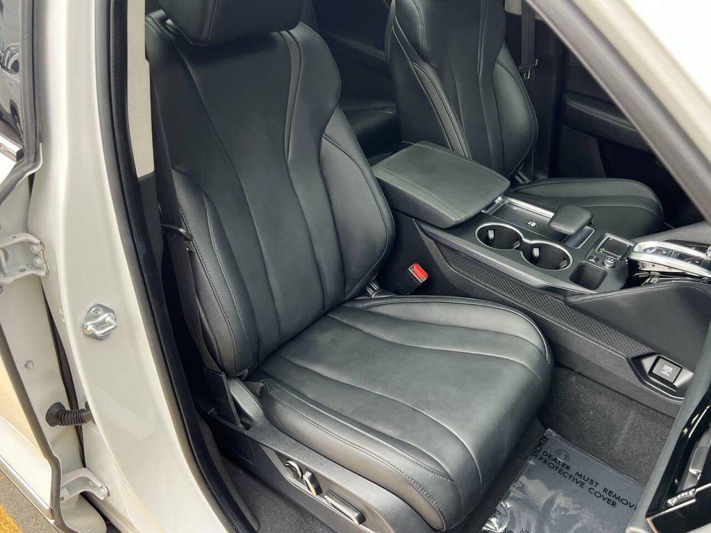 used 2022 Acura MDX car, priced at $27,995