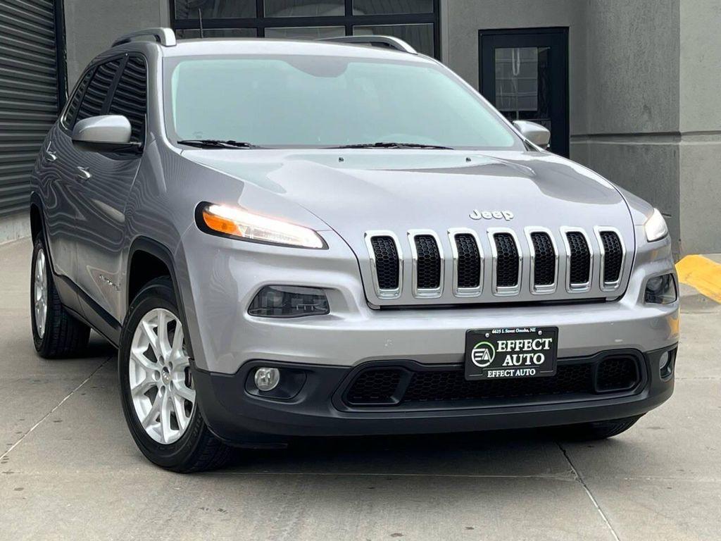 used 2018 Jeep Cherokee car, priced at $12,995