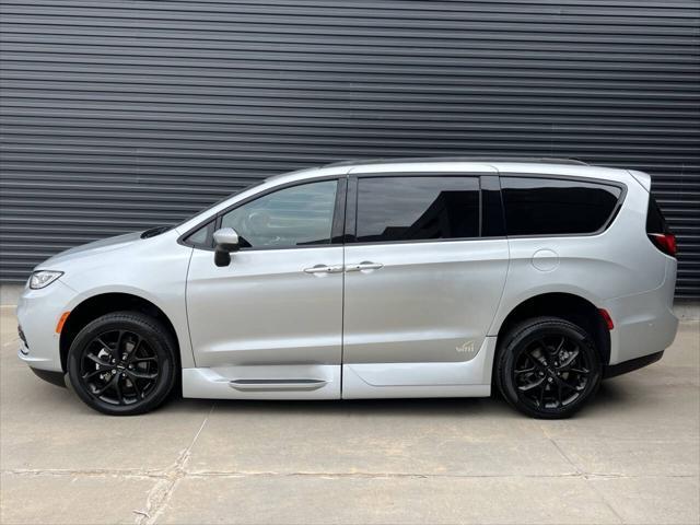 used 2023 Chrysler Pacifica car, priced at $54,950