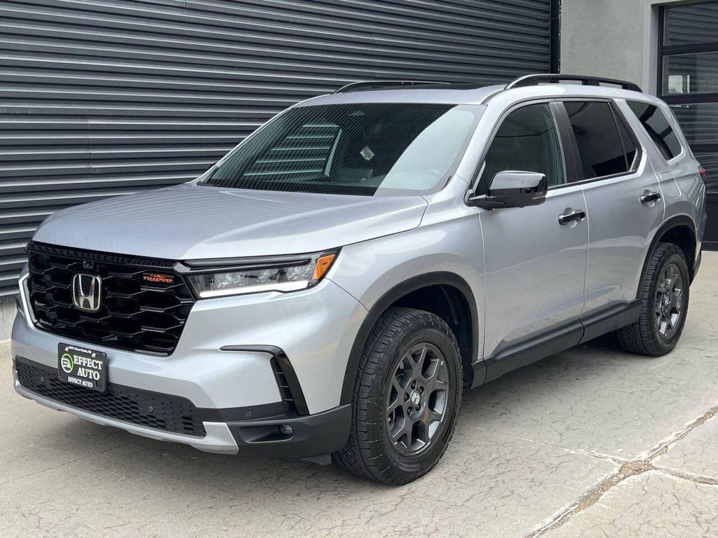 used 2024 Honda Pilot car, priced at $35,450