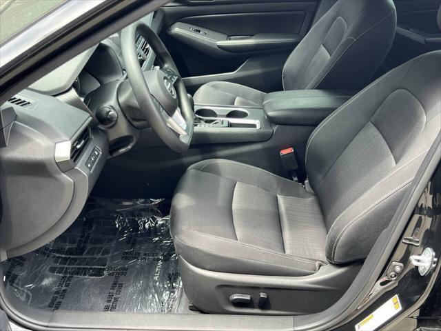 used 2022 Nissan Altima car, priced at $15,950