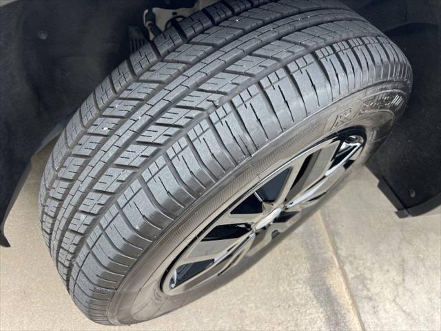 used 2019 GMC Acadia car, priced at $15,950