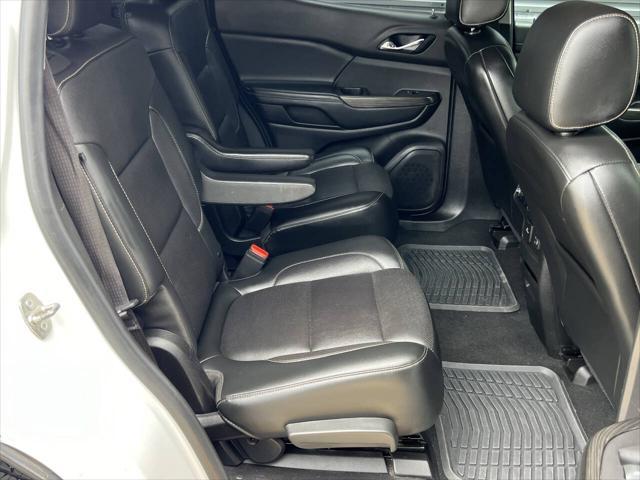 used 2019 GMC Acadia car, priced at $15,950