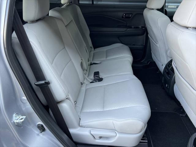 used 2022 Honda Passport car, priced at $25,950
