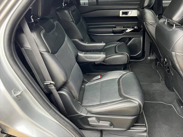 used 2022 Ford Explorer car, priced at $30,950