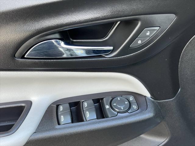 used 2022 Chevrolet Equinox car, priced at $20,995