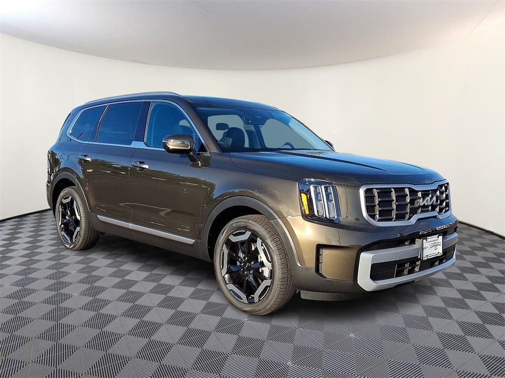 new 2025 Kia Telluride car, priced at $43,260