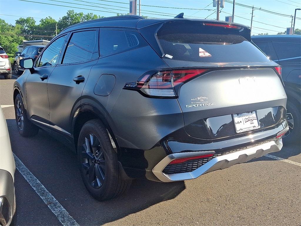 new 2025 Kia Sportage Hybrid car, priced at $40,130