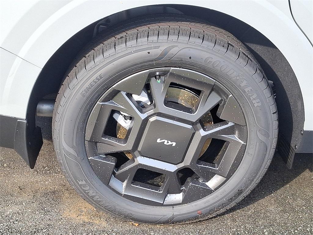 new 2026 Kia Carnival car, priced at $45,120
