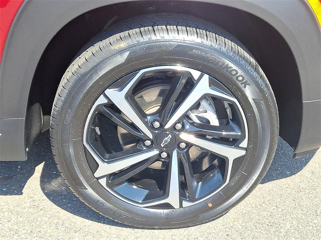 used 2023 Chevrolet TrailBlazer car, priced at $23,701