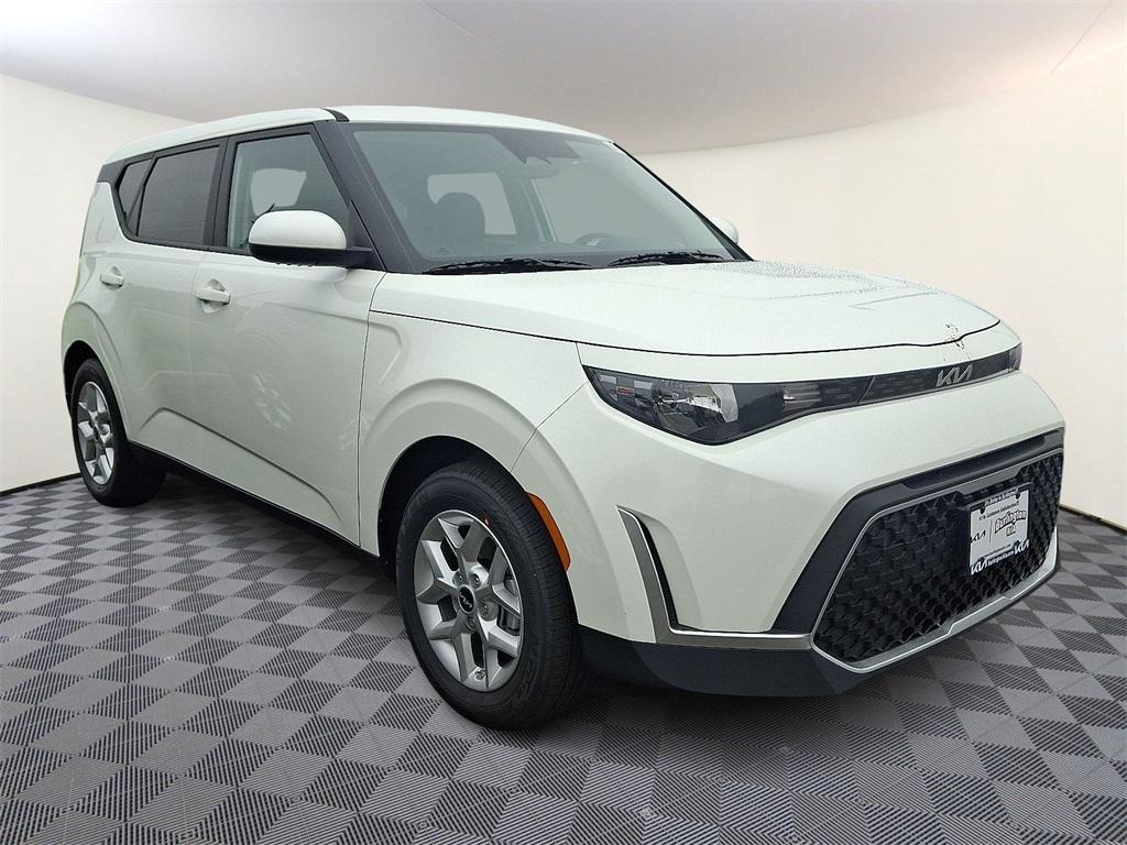 new 2025 Kia Soul car, priced at $23,080