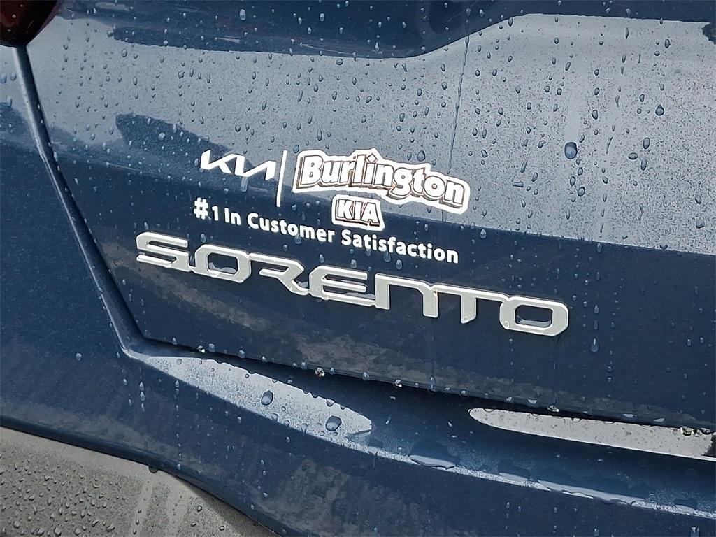 new 2025 Kia Sorento car, priced at $37,150
