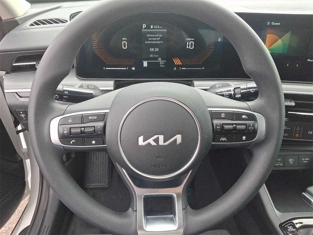 new 2025 Kia K5 car, priced at $28,990