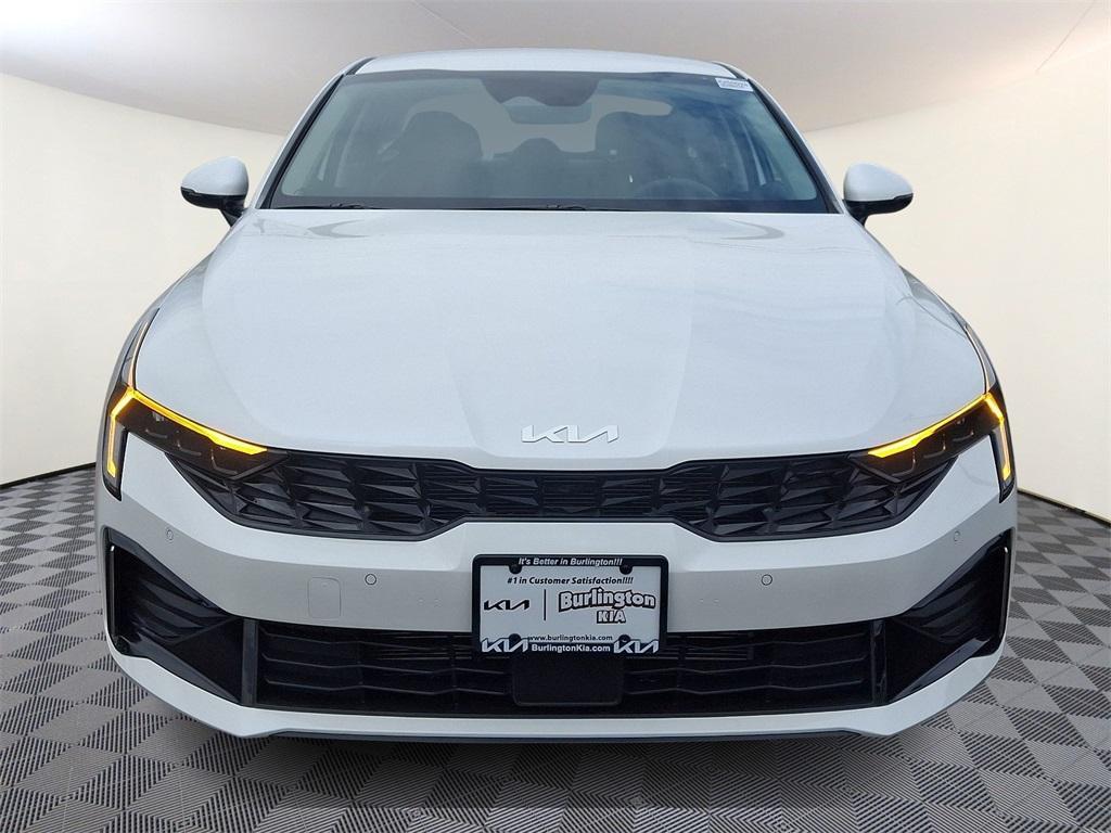 new 2025 Kia K5 car, priced at $28,990