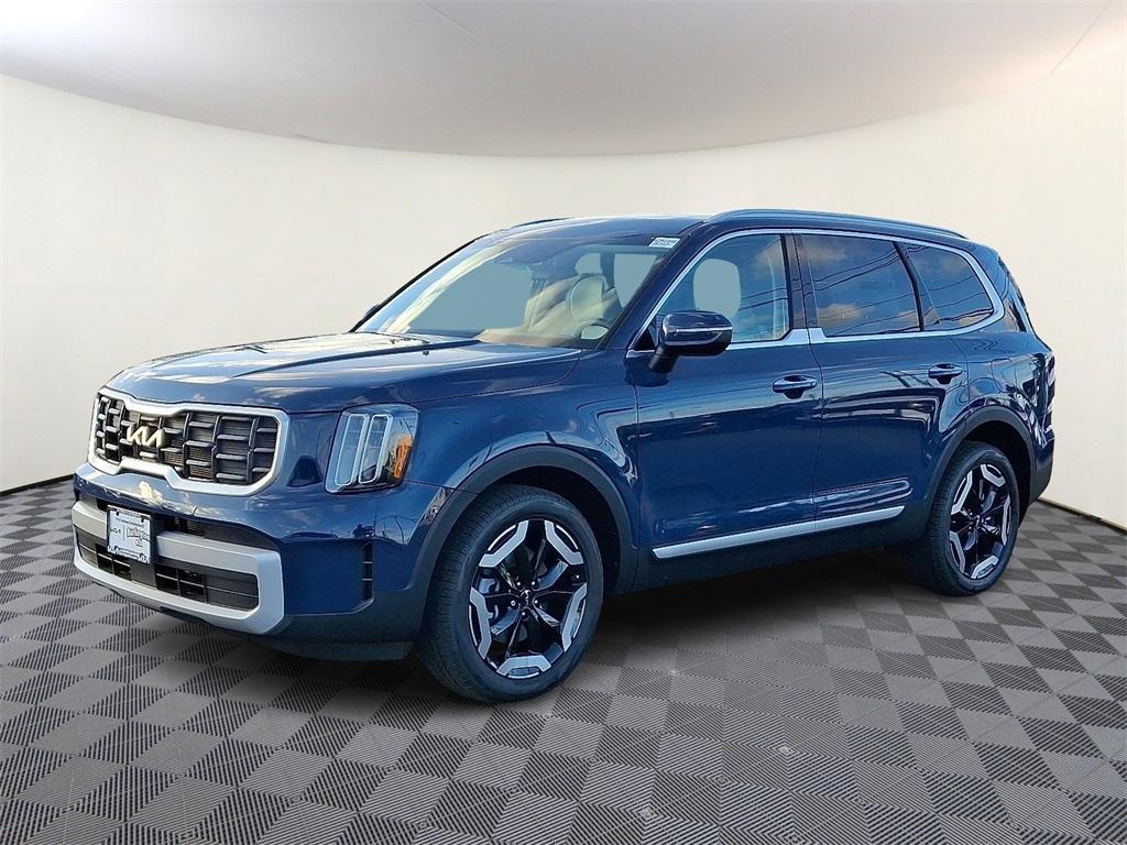 new 2025 Kia Telluride car, priced at $43,380