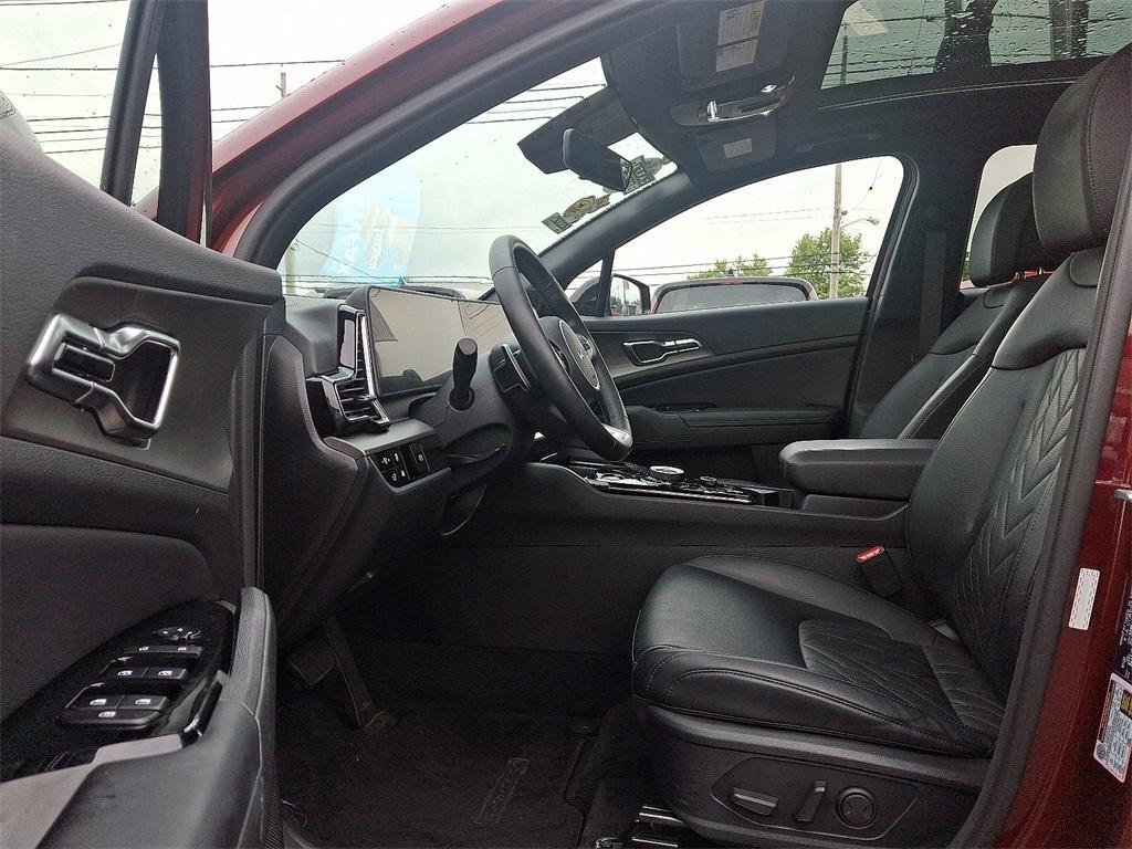 used 2023 Kia Sportage Plug-In Hybrid car, priced at $29,501