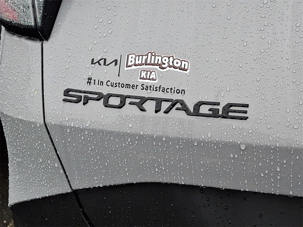 new 2026 Kia Sportage Hybrid car, priced at $37,440