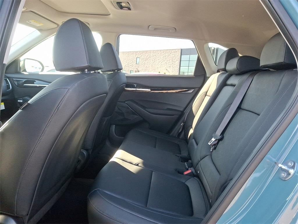 new 2025 Kia Seltos car, priced at $33,565