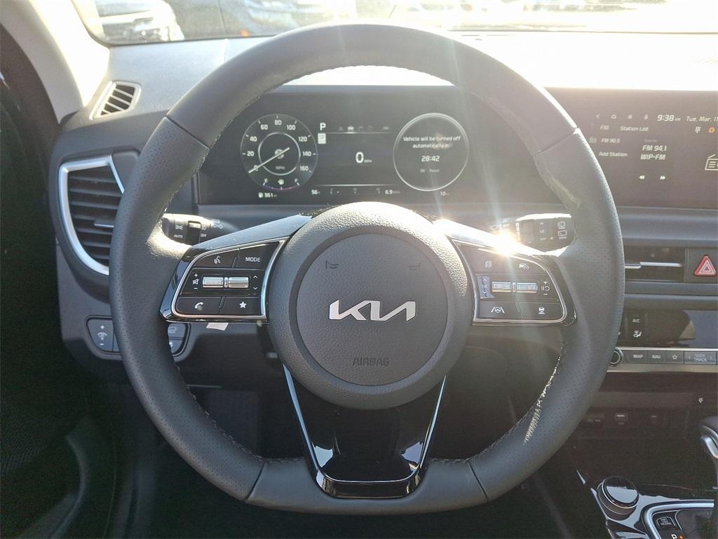 new 2025 Kia Seltos car, priced at $33,565