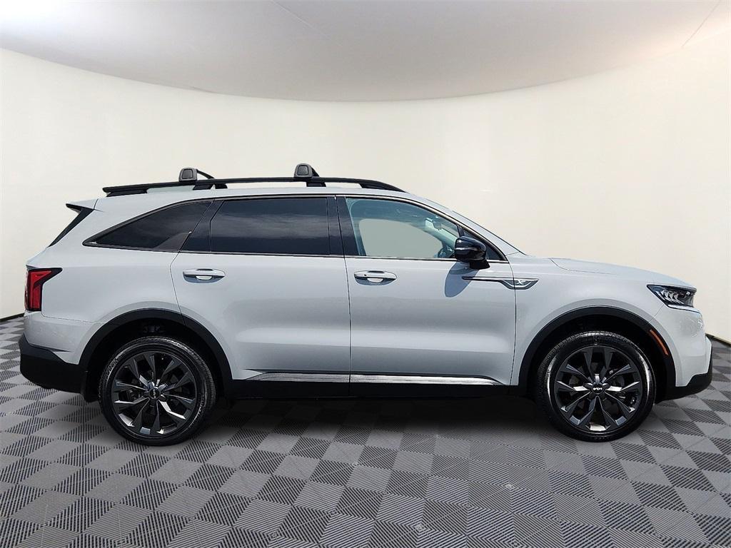 used 2022 Kia Sorento car, priced at $30,601