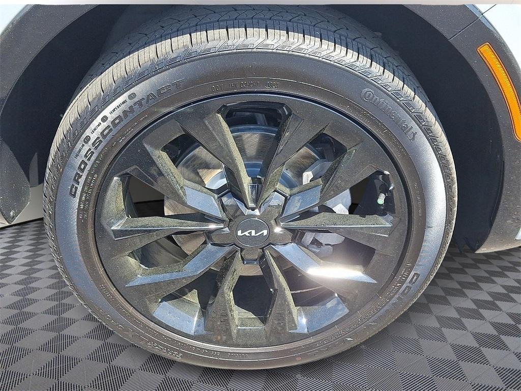 used 2023 Kia Sorento car, priced at $36,701
