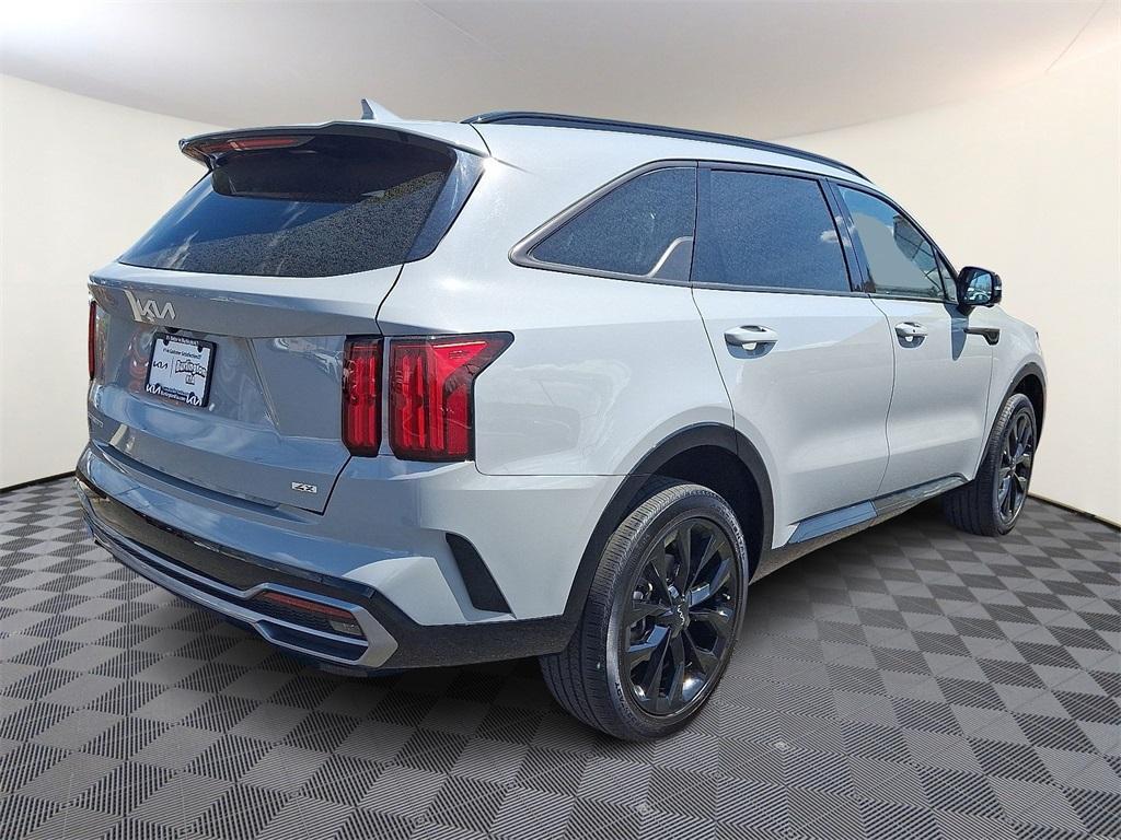 used 2023 Kia Sorento car, priced at $36,701