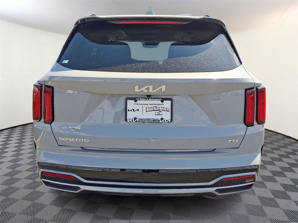 used 2023 Kia Sorento car, priced at $36,701