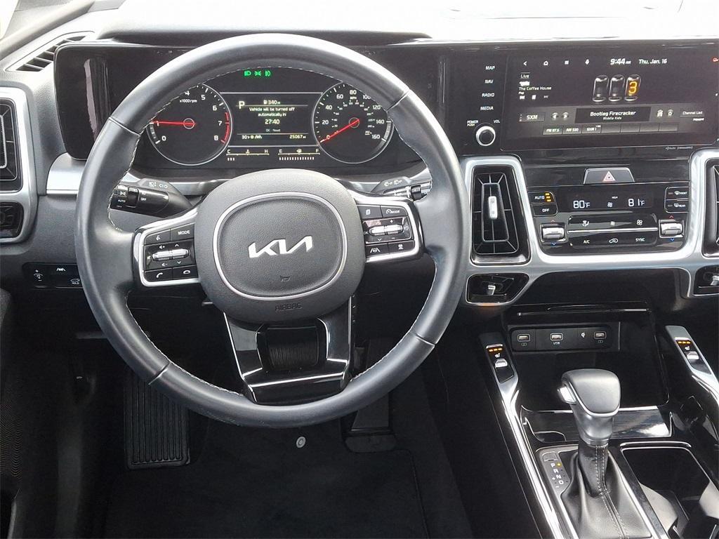 used 2022 Kia Sorento car, priced at $32,401