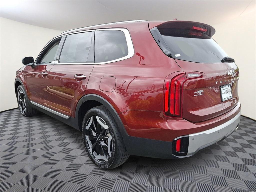 used 2023 Kia Telluride car, priced at $35,001
