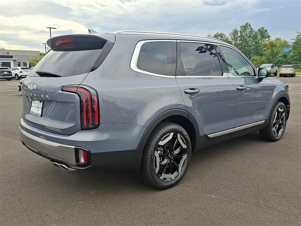 new 2025 Kia Telluride car, priced at $44,560