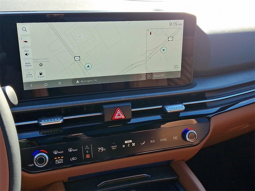 new 2026 Kia Sportage Plug-In Hybrid car, priced at $49,570