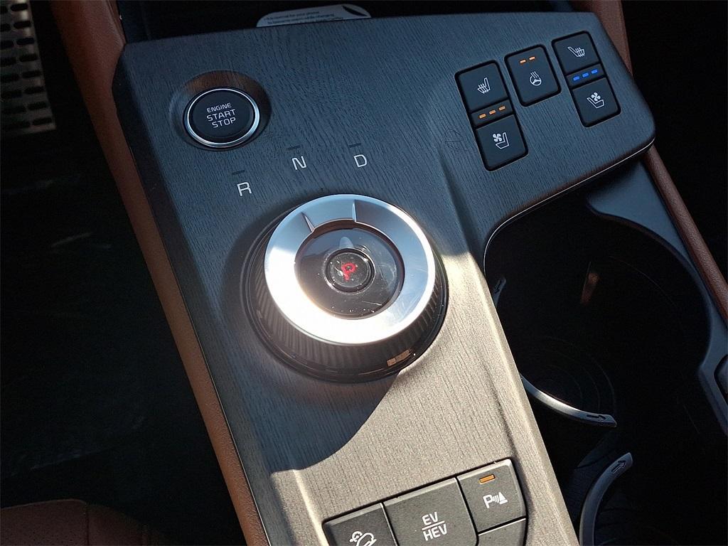 new 2026 Kia Sportage Plug-In Hybrid car, priced at $49,570