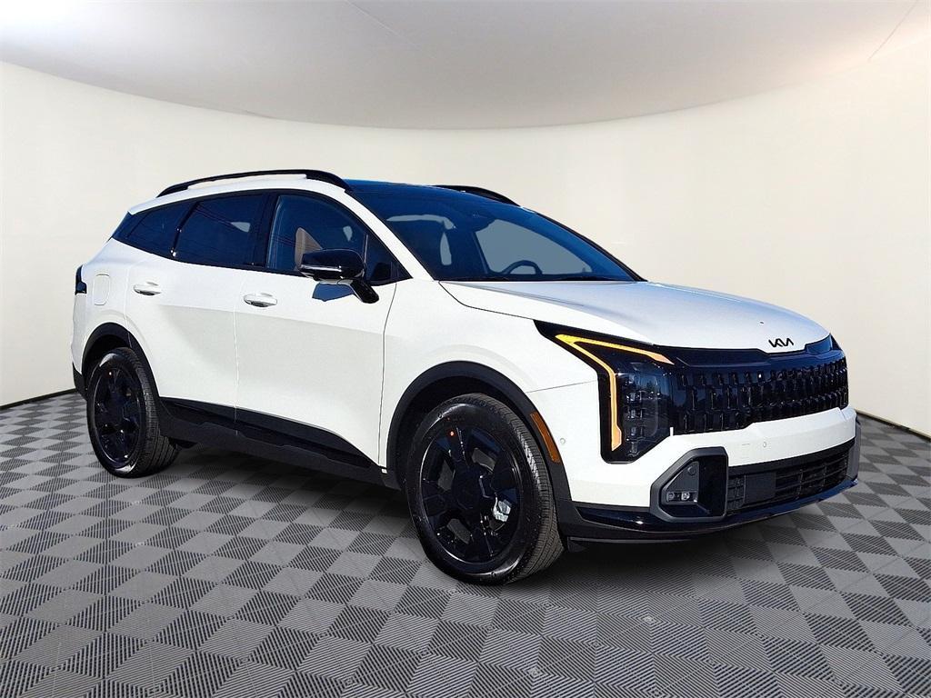 new 2026 Kia Sportage Plug-In Hybrid car, priced at $49,570