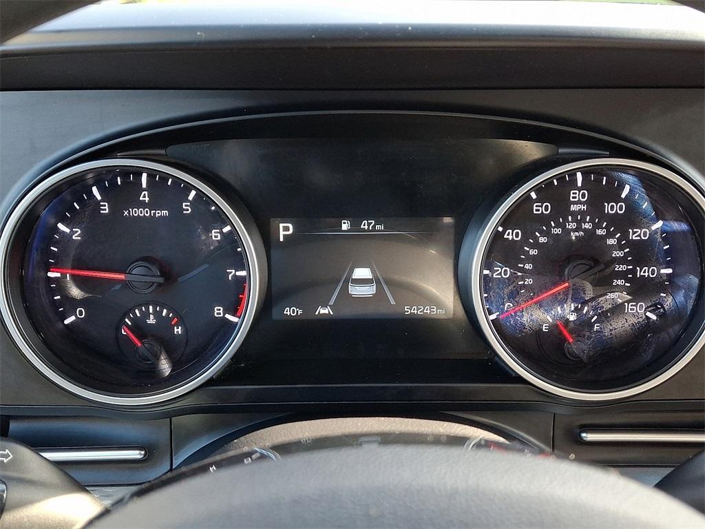 used 2022 Kia Carnival car, priced at $26,801