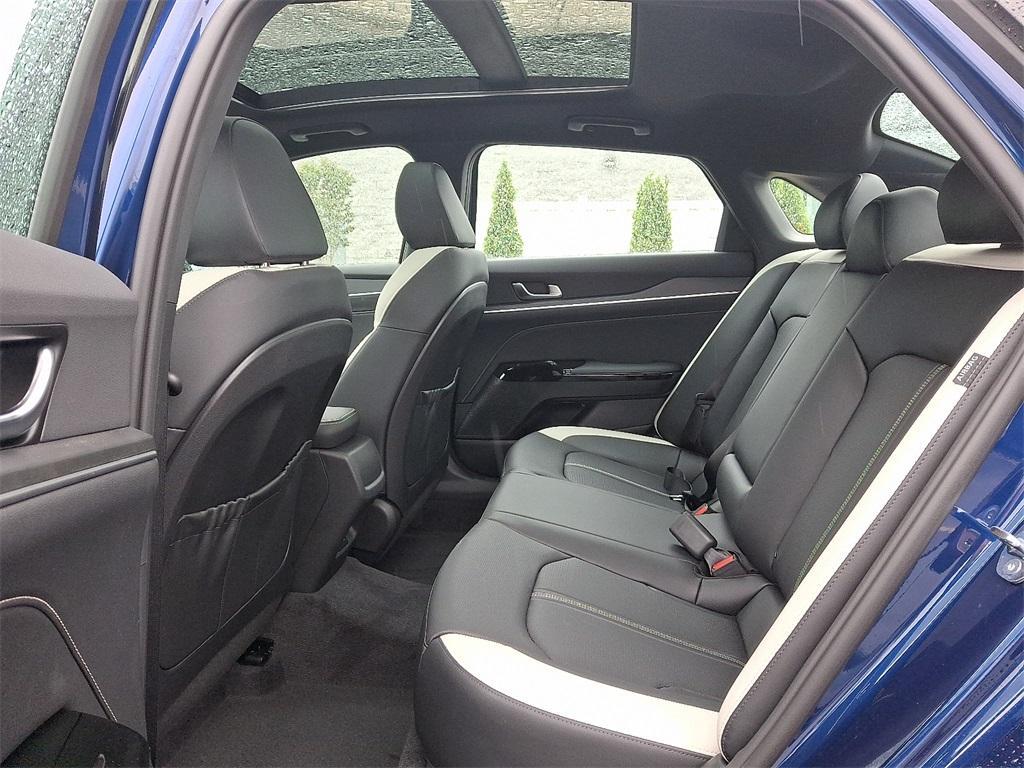 new 2025 Kia K5 car, priced at $31,715