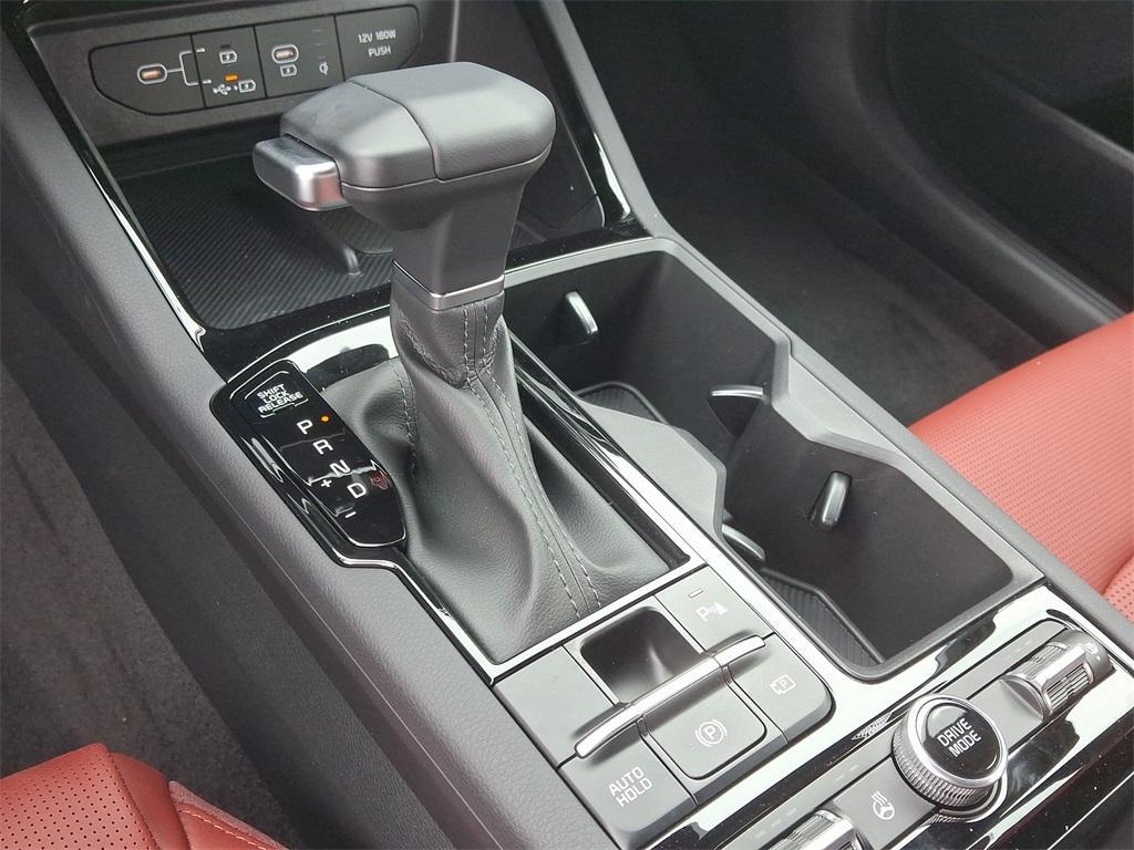 new 2025 Kia K5 car, priced at $33,885
