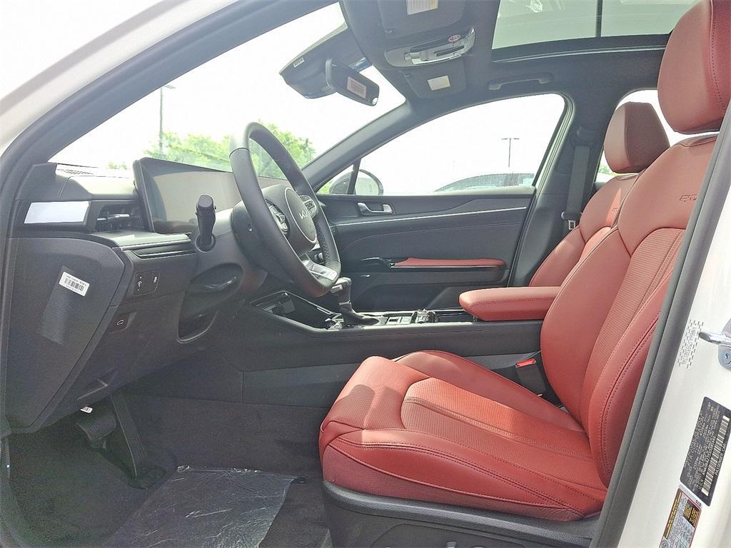 new 2025 Kia K5 car, priced at $34,105