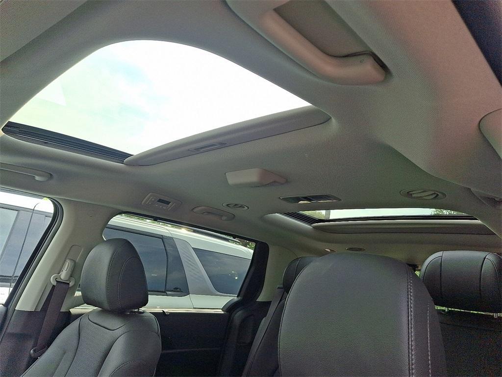new 2026 Kia Carnival car, priced at $53,285