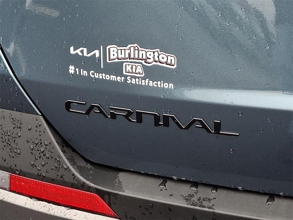 new 2026 Kia Carnival car, priced at $53,285