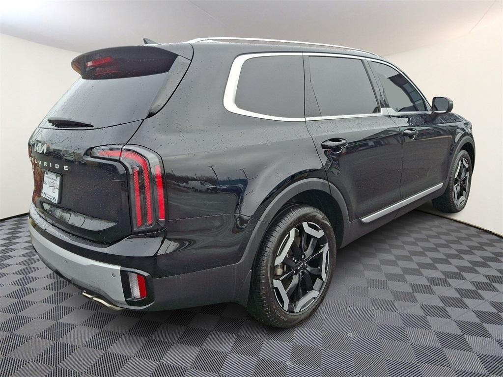 used 2024 Kia Telluride car, priced at $36,801