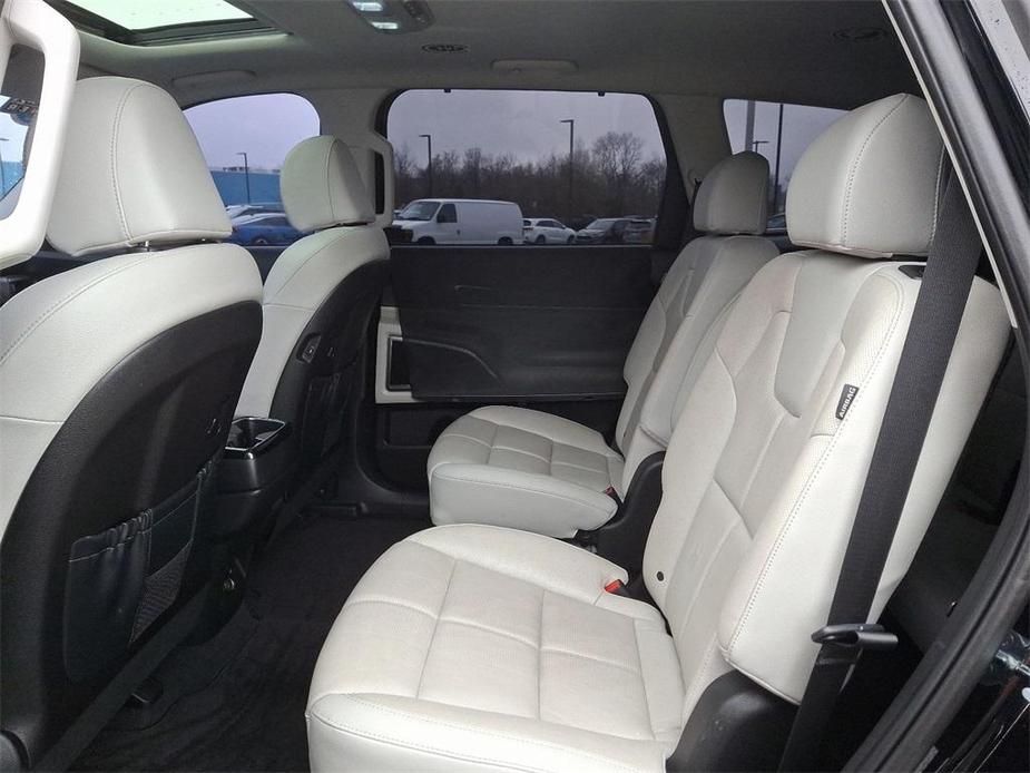 used 2024 Kia Telluride car, priced at $36,801