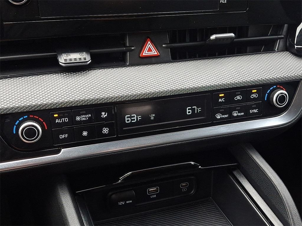 used 2023 Kia Sportage Hybrid car, priced at $25,301
