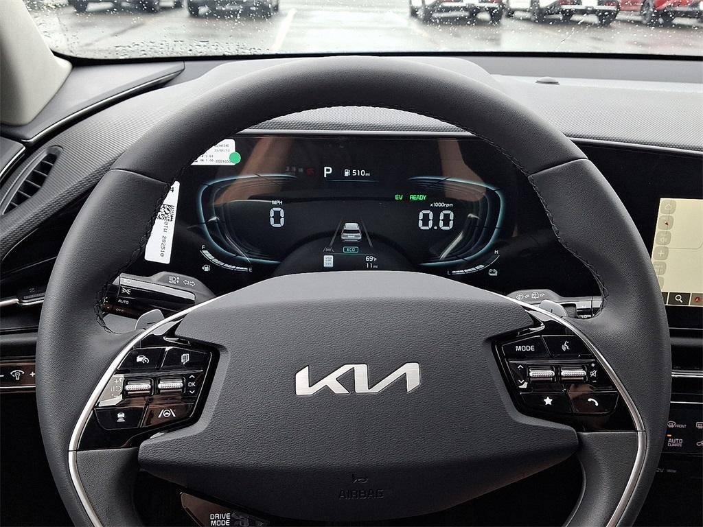 new 2025 Kia Niro car, priced at $31,535