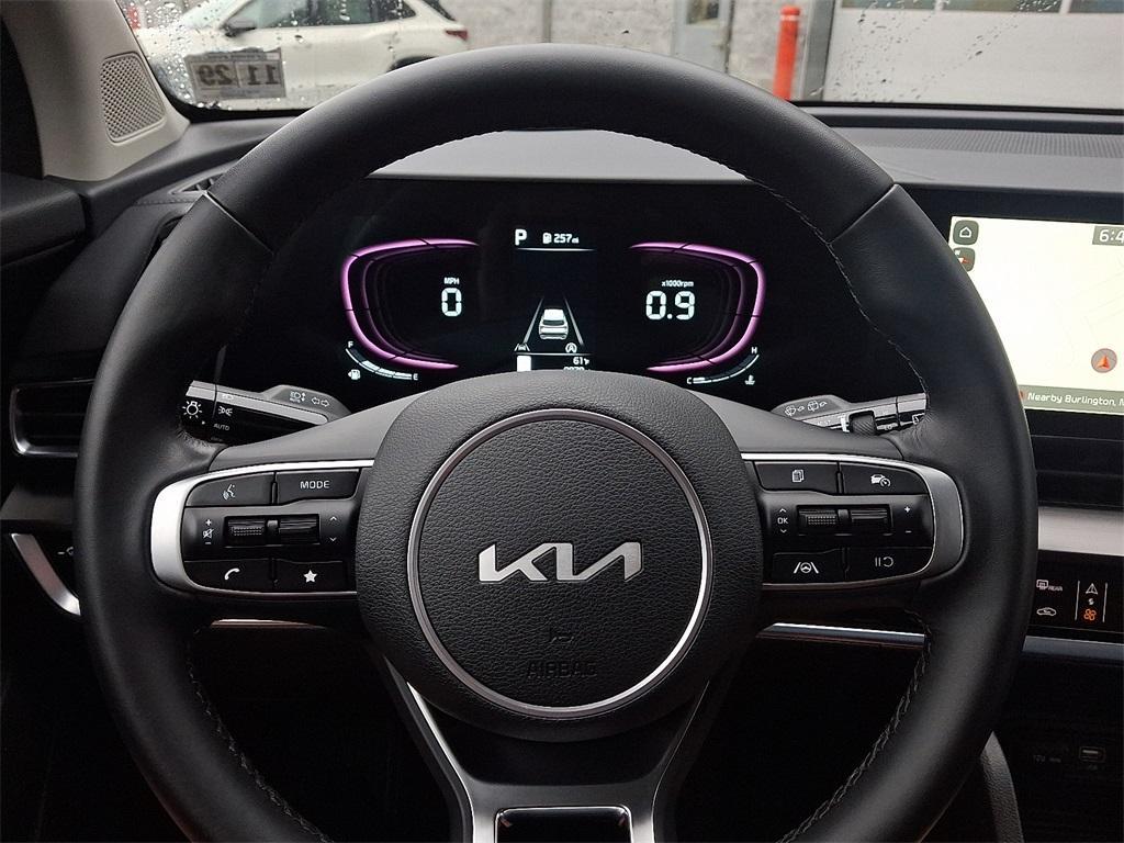used 2025 Kia Sportage car, priced at $29,201
