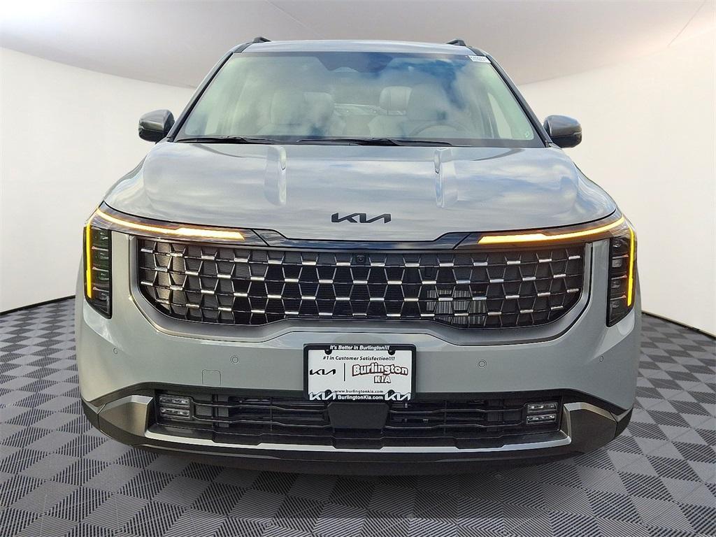new 2026 Kia Carnival Hybrid car, priced at $55,315