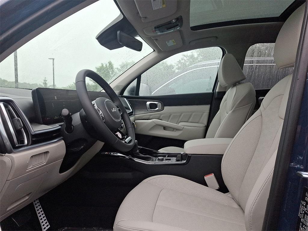 new 2025 Kia Sorento car, priced at $45,810