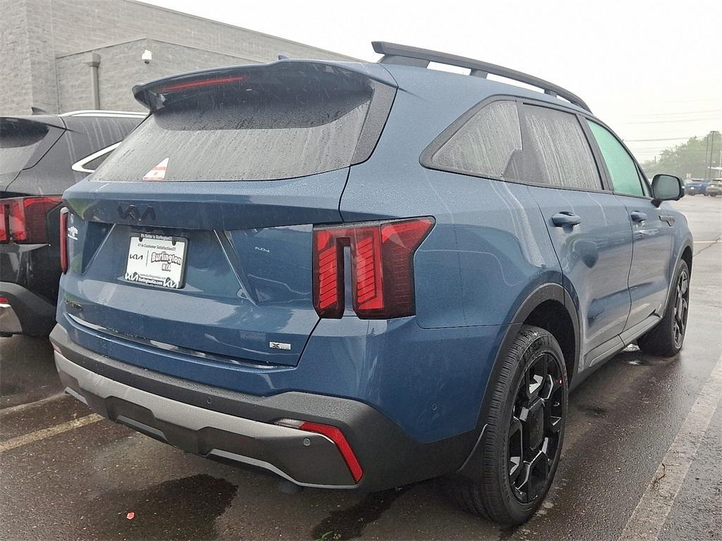 new 2025 Kia Sorento car, priced at $45,810